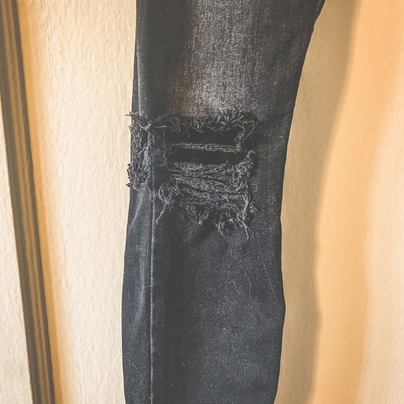 Free People Skinny Jeans - Picture 2 of 4